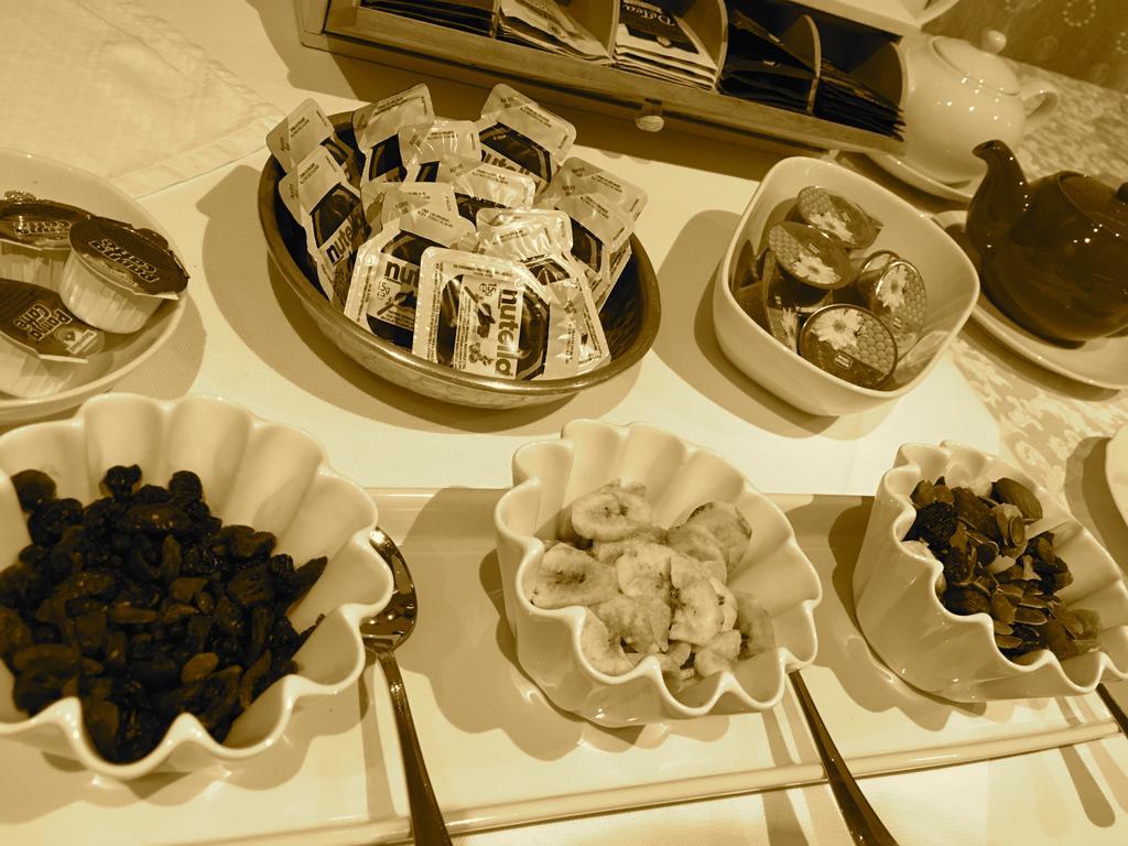 Massoni Bed And Breakfast Πεσκιέρα ντελ Γκάρντα Εξωτερικό φωτογραφία