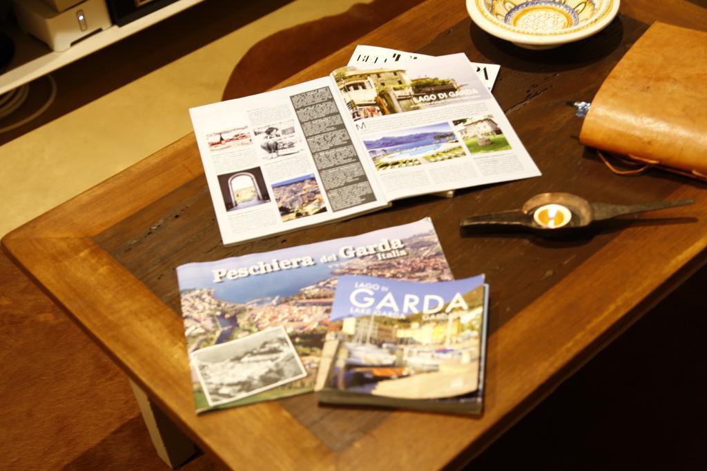 Massoni Bed And Breakfast Πεσκιέρα ντελ Γκάρντα Εξωτερικό φωτογραφία